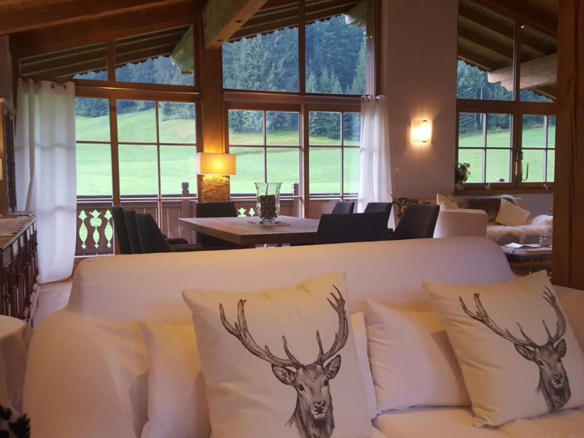 Luxuschalet Happy Home Tyrol Елмау Екстериор снимка