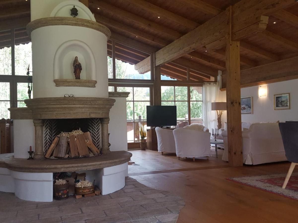Luxuschalet Happy Home Tyrol Елмау Екстериор снимка